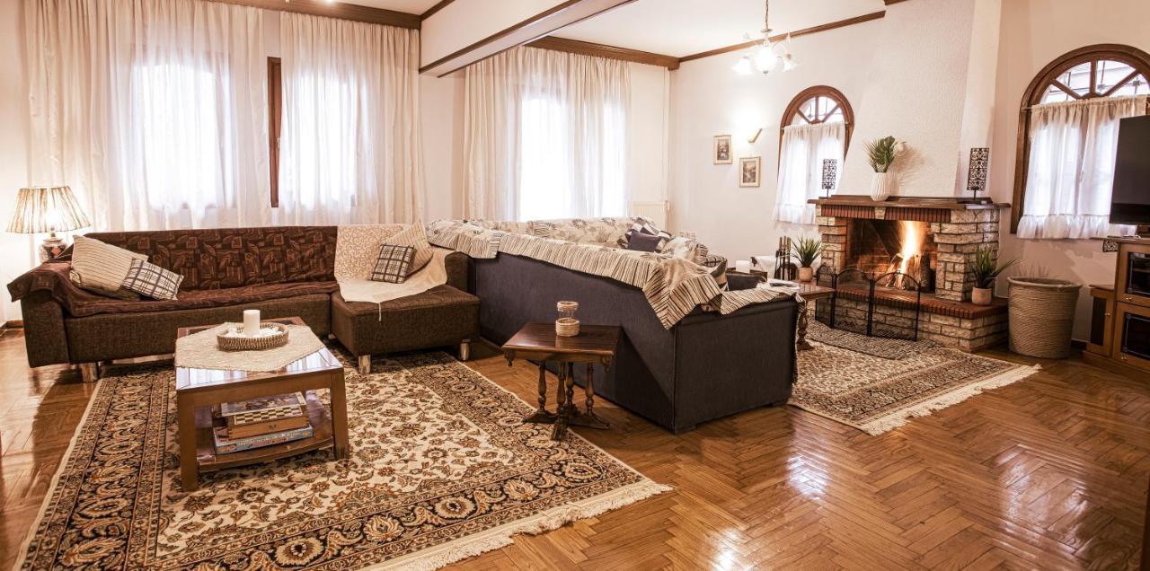 Georgia'S Guesthouse Kastoria Luaran gambar