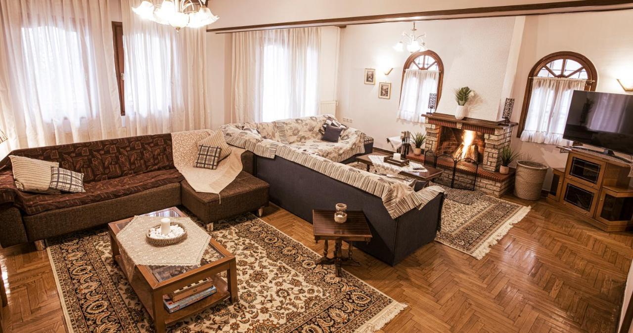 Georgia'S Guesthouse Kastoria Luaran gambar